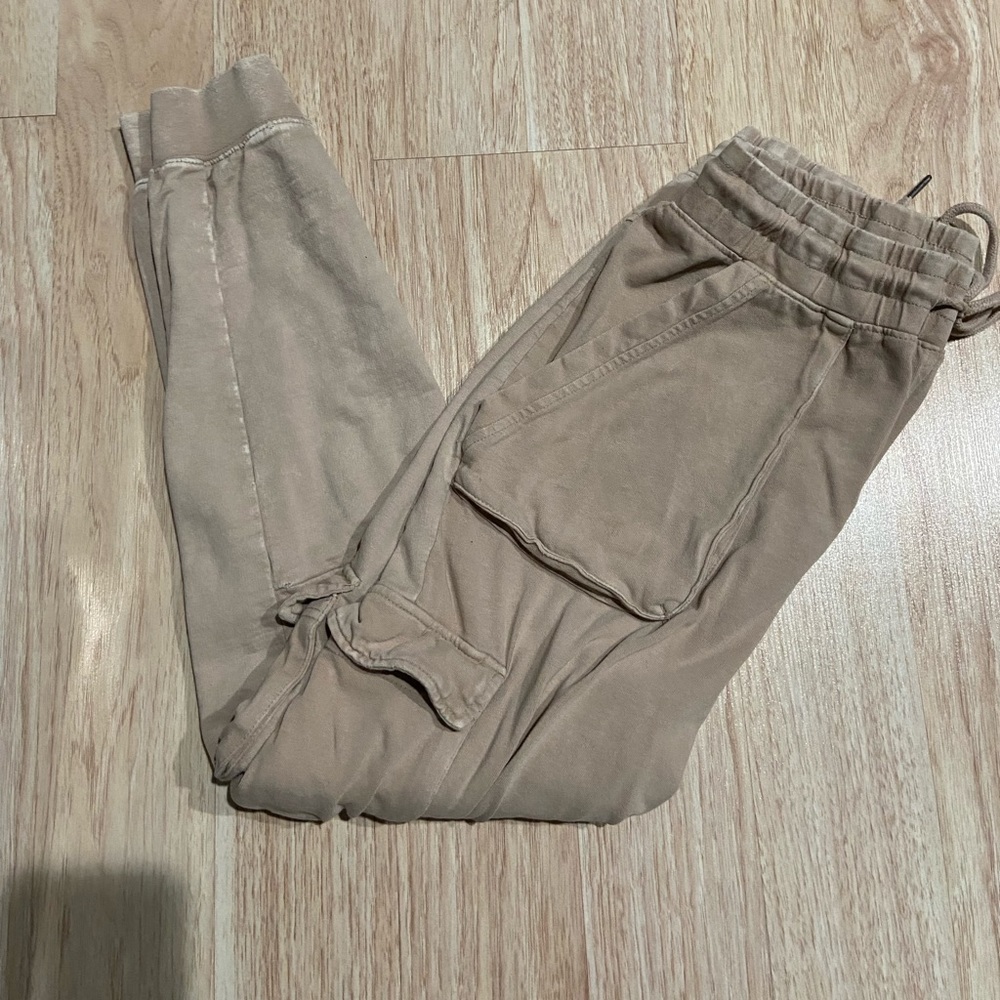 Pacsun beige-tan cargo joggers
